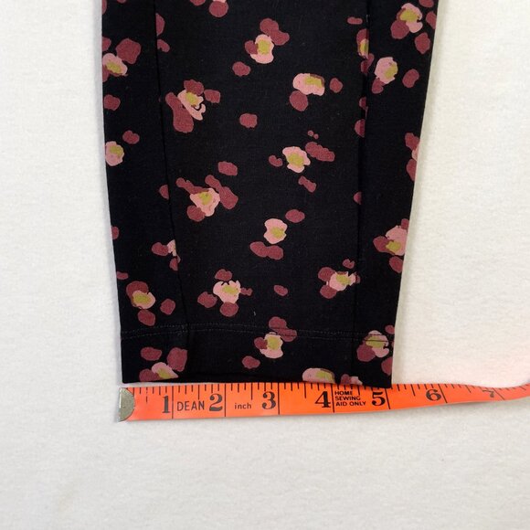 CAbi Lean Leggings Printed Flower Burst on Black Size M Style 4142 - Picture 13 of 16